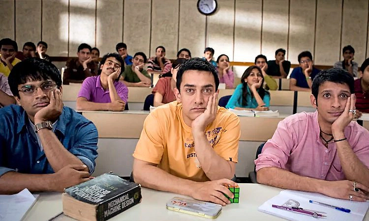 क्या '3 Idiots' फिर से सिनेमाघरों में लौटेगी? प्रोडक्शन हाउस ने अफवाहों पर तोड़ी चुप्पी