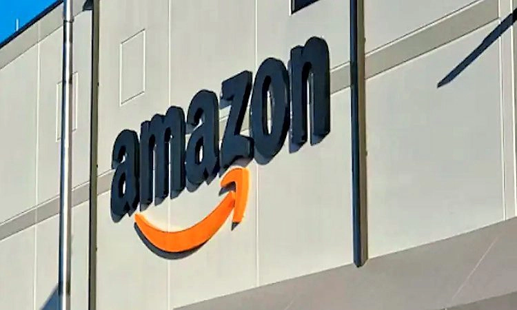 Amazon's $220B AI Pivot Reshapes Marketplace Support | Seller Implications
