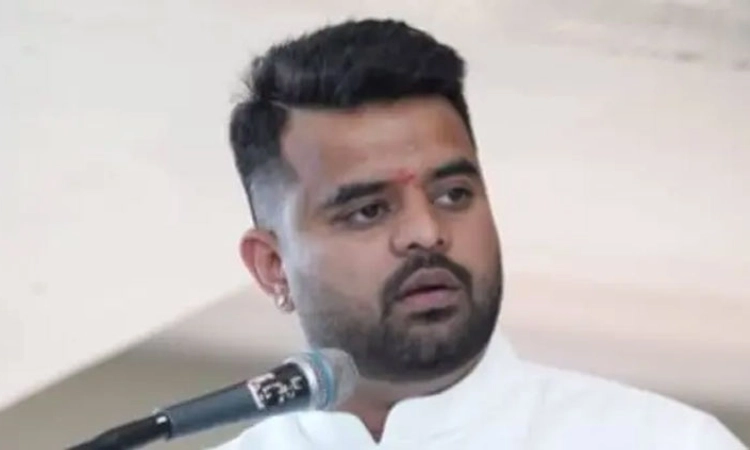 ಅಪಹೃತ ಮಹಿಳೆ ಸಿಆರ್‌ಪಿಸಿ 164ರಡಿ ಹೇಳಿಕೆ ನೀಡಲು ಒಪ್ಪಿಗೆ: ಪ್ರಜ್ವಲ್‌ಗೆ ಸಂಕಷ್ಟ