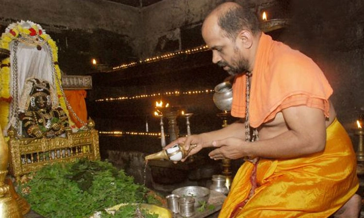 ಗೀತಾರ್ಥ ಚಿಂತನೆ-328:  ಕಾಮ ಮೊದಲ, ಕ್ರೋಧ ಎರಡನೆಯ ಹಂತ