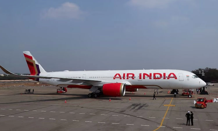 Delhi Airport: ದಿಲ್ಲಿಗೆ ಬಂದಿಳಿದ ಏರ್‌ ಇಂಡಿಯಾ ವಿಮಾನದಲ್ಲಿ ಕಾಣಿಸಿಕೊಂಡ ಬೆಂಕಿ!